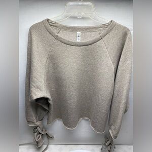 Alo Yoga Tribe Long Sleeve Gray/Beige Tie Cuff Crewneck Sweater Size Medium